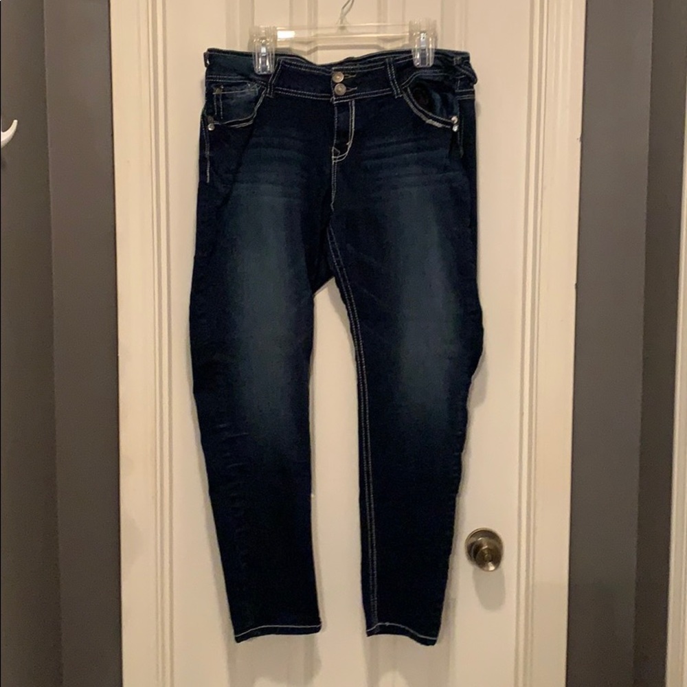 Wallflower Dark Skinny Jeans Size 17